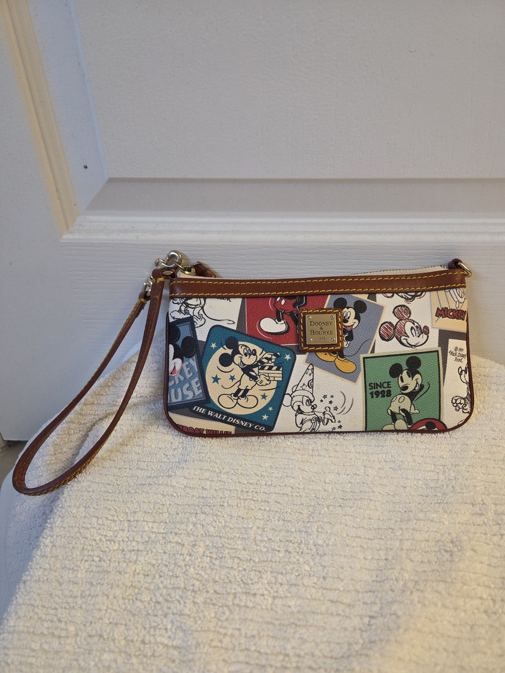 Dooney & Bourke Disney Mickey Mouse Wristlet - Multicolor